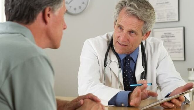 Patient at the doctor's reception